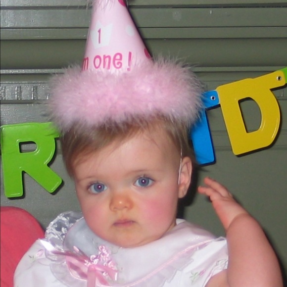 Meet your Posher, Dani - Picture 1 of 1